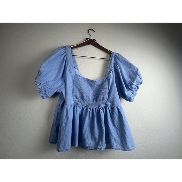 Old Navy Top 4X Chambray Boho Prairie Cottagecore Embroidered Vacation Western - Picture 2 of 6